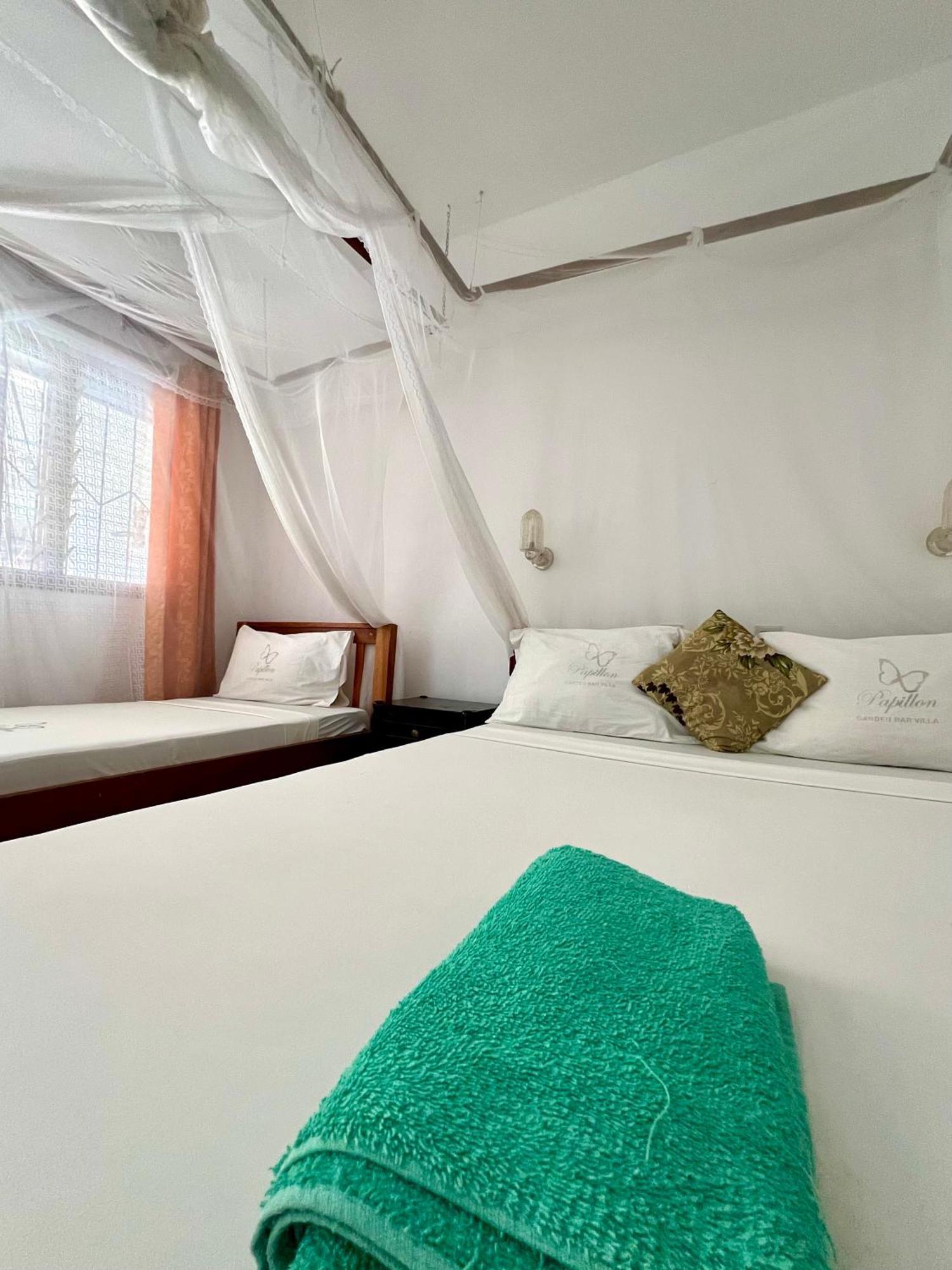 Papillon Garden Bar Villas Bamburi Eksteriør billede